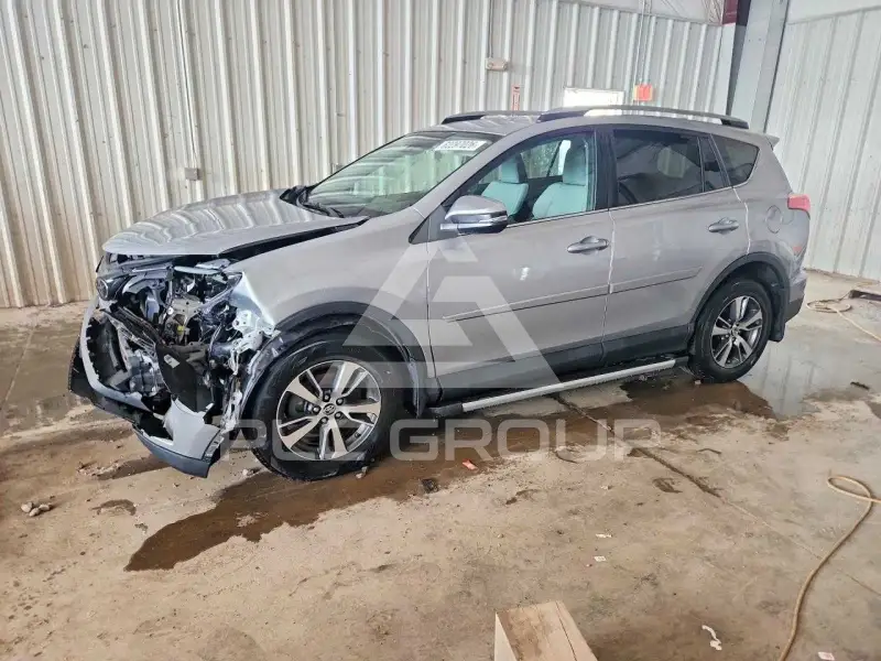 2017 Toyota RAV4 фото