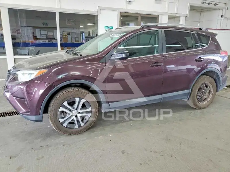 2017 Toyota RAV4 фото