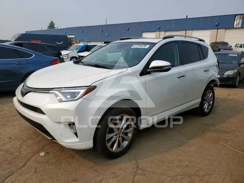 2017 Toyota RAV4 фото