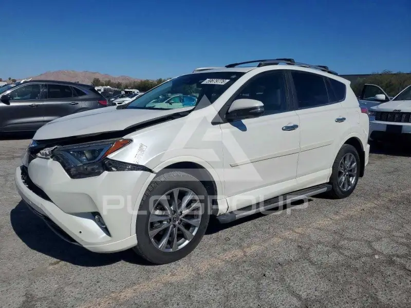 2017 Toyota RAV4 фото