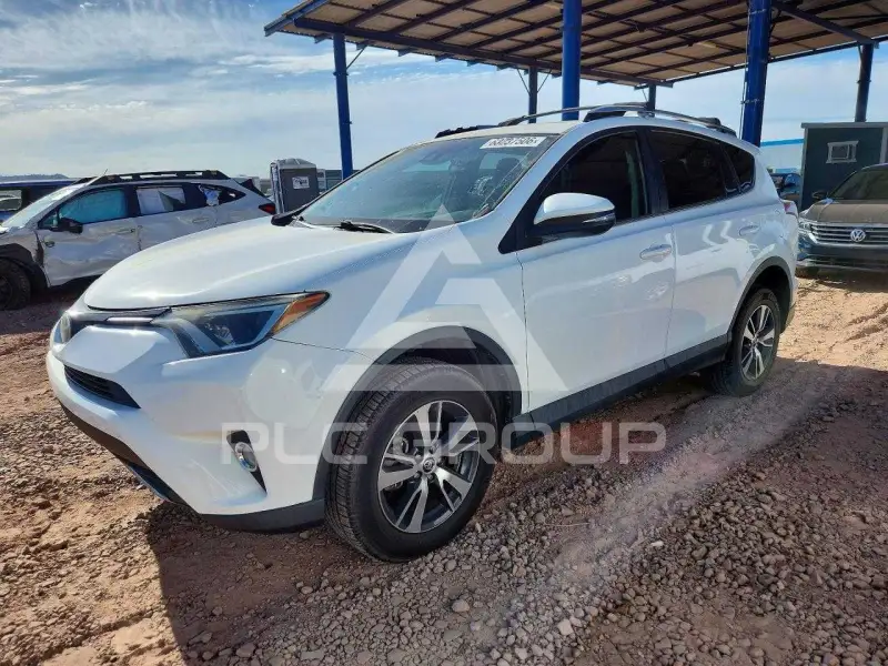2017 Toyota RAV4 photo