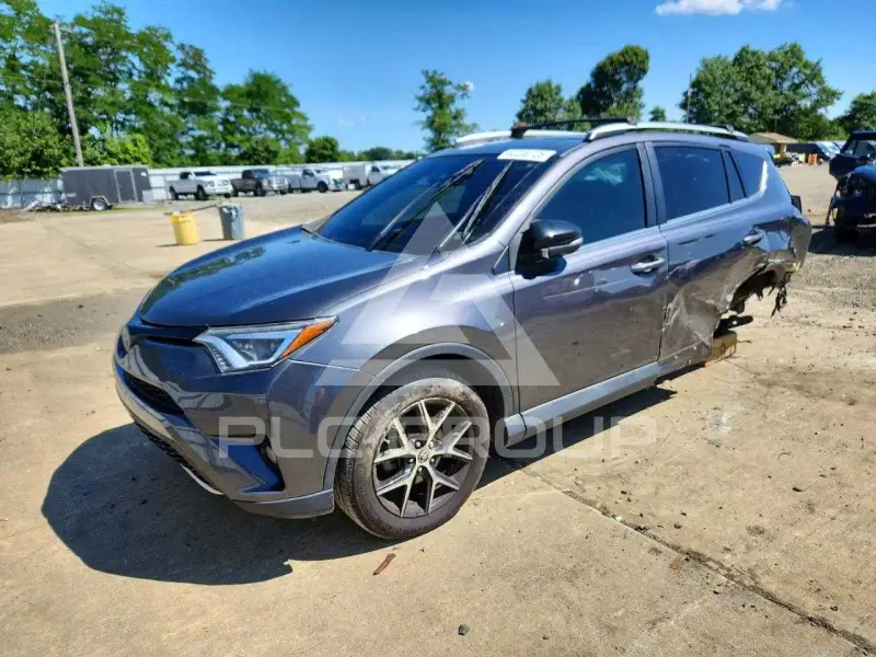 2017 Toyota RAV4 фото