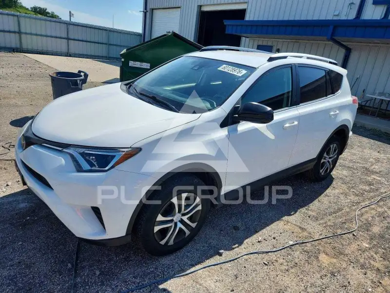 2017 Toyota RAV4 фото