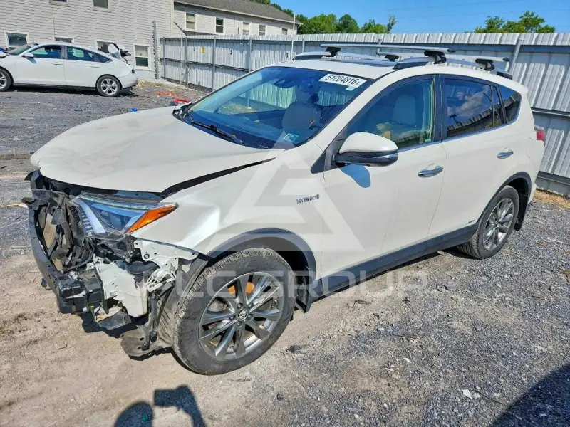 2017 Toyota RAV4 фото