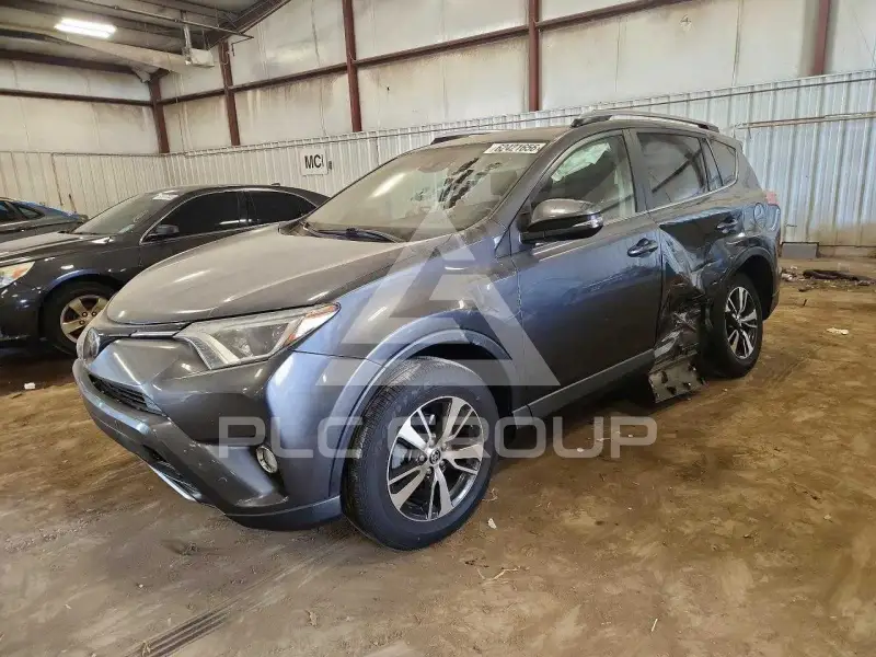 2017 Toyota RAV4 фото