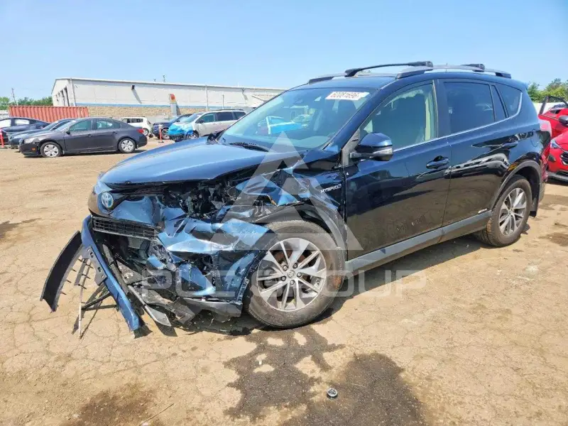 2017 Toyota RAV4 фото