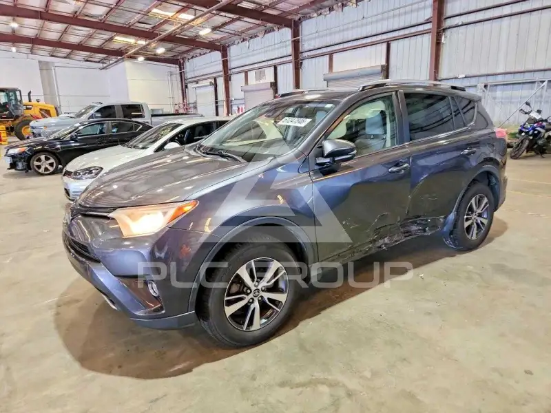 2017 Toyota RAV4 фото