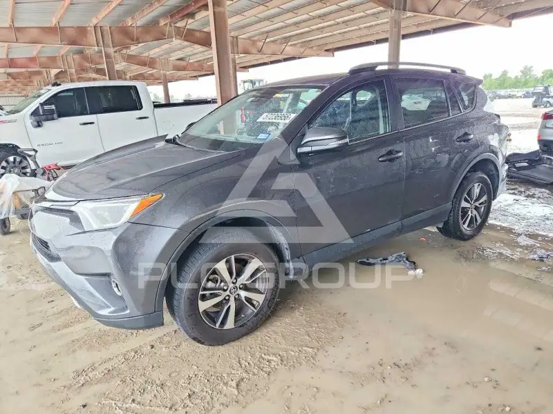 2017 Toyota RAV4 фото