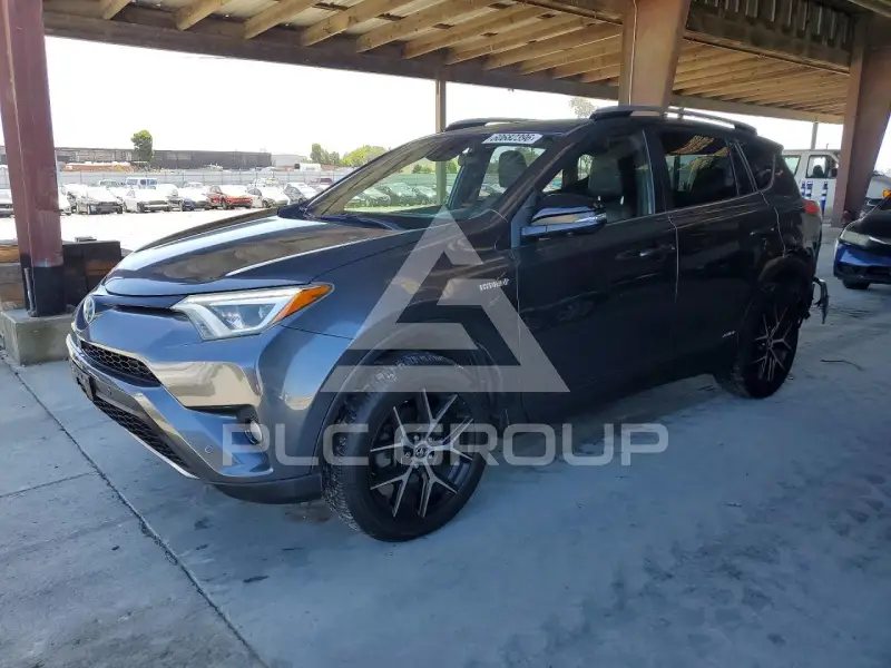 2017 Toyota RAV4 фото