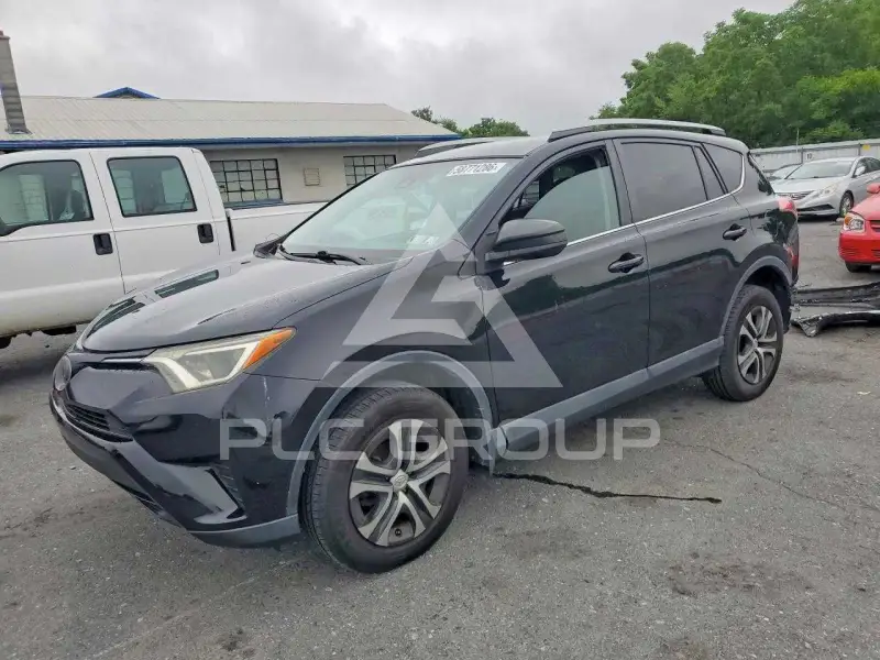 2017 Toyota RAV4 photo