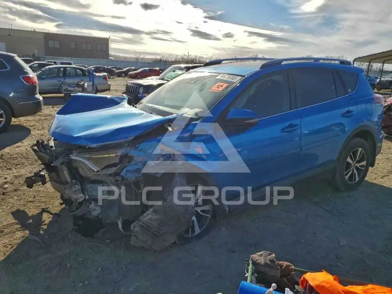 2017 Toyota RAV4 фото