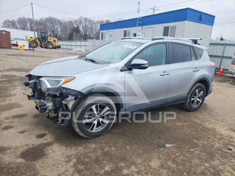 2017 Toyota RAV4 photo