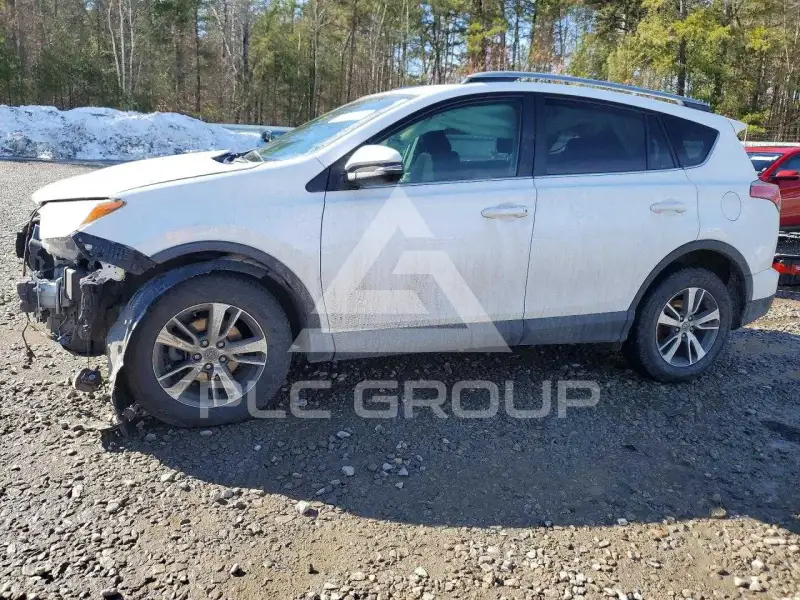2017 Toyota RAV4 фото