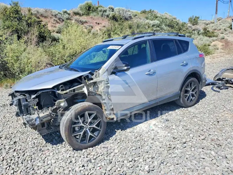 2017 Toyota RAV4 фото