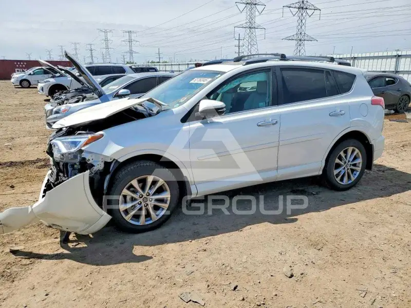 2017 Toyota RAV4 photo