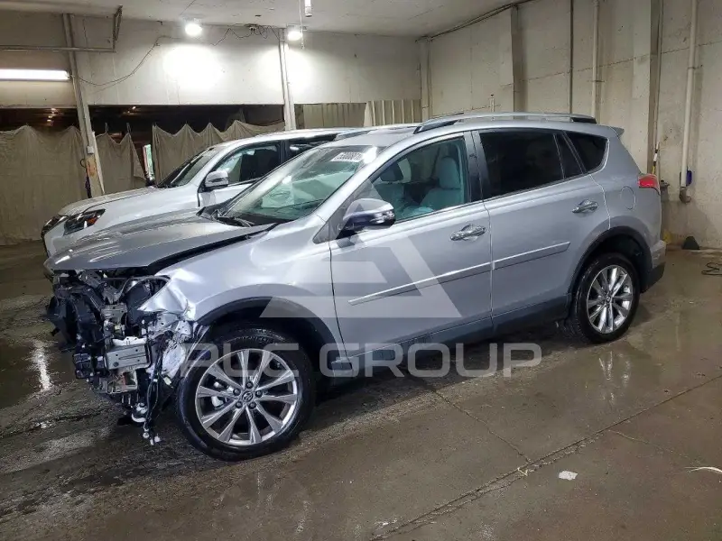 2017 Toyota RAV4 фото