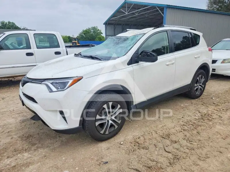 2017 Toyota RAV4 фото