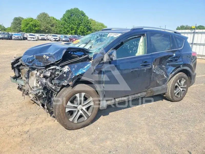 2017 Toyota RAV4 фото