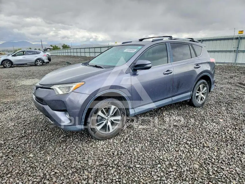 2017 Toyota RAV4 photo