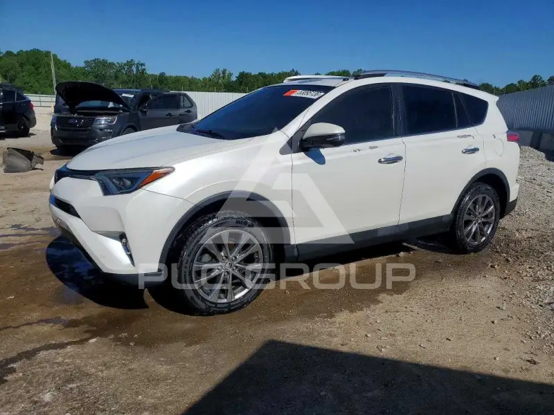 2017 Toyota RAV4 фото