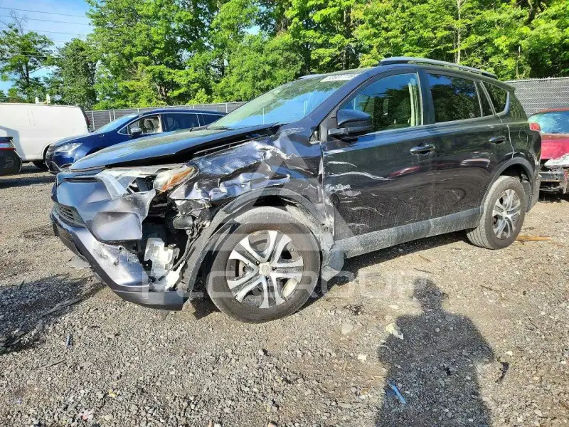 2017 Toyota RAV4 фото
