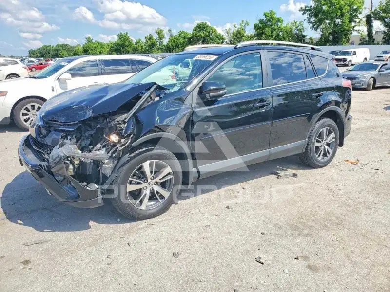 2017 Toyota RAV4 фото