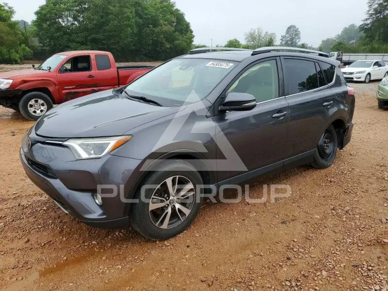 2017 Toyota RAV4 фото