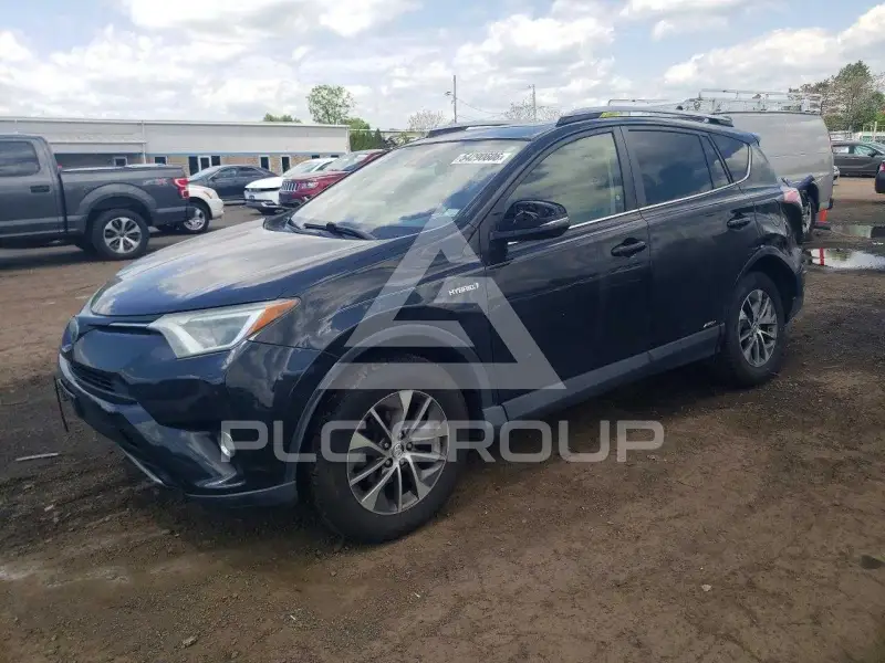 2017 Toyota RAV4 фото