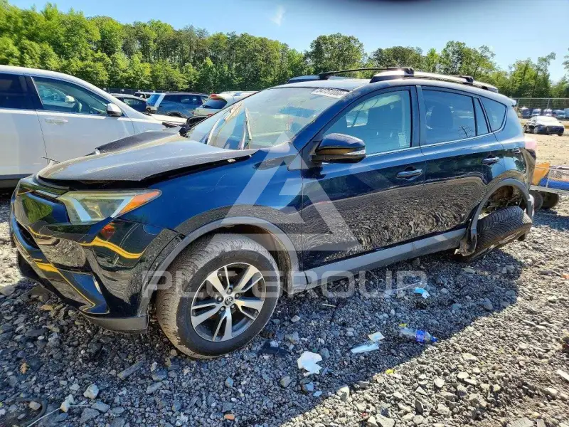 2017 Toyota RAV4 фото