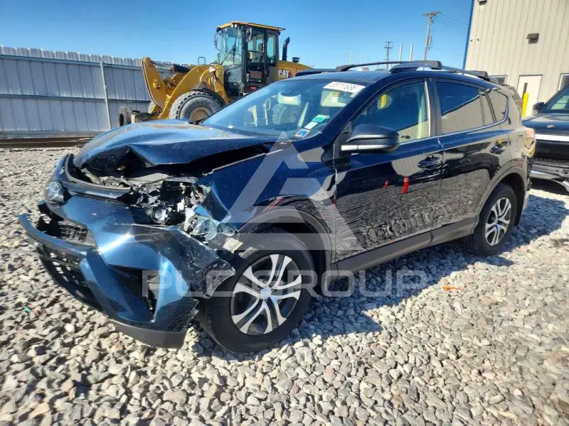 2017 Toyota RAV4 фото