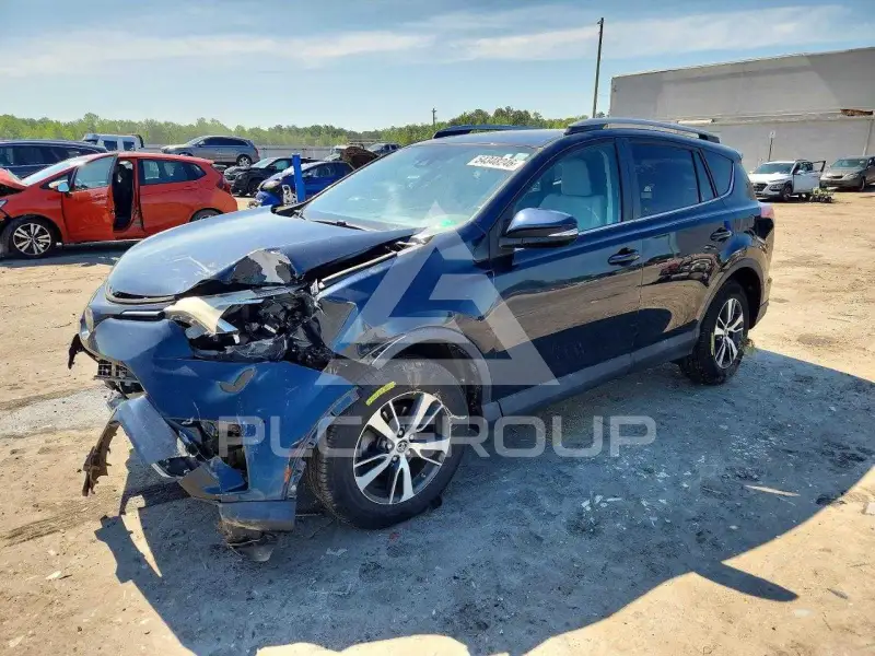 2017 Toyota RAV4 фото