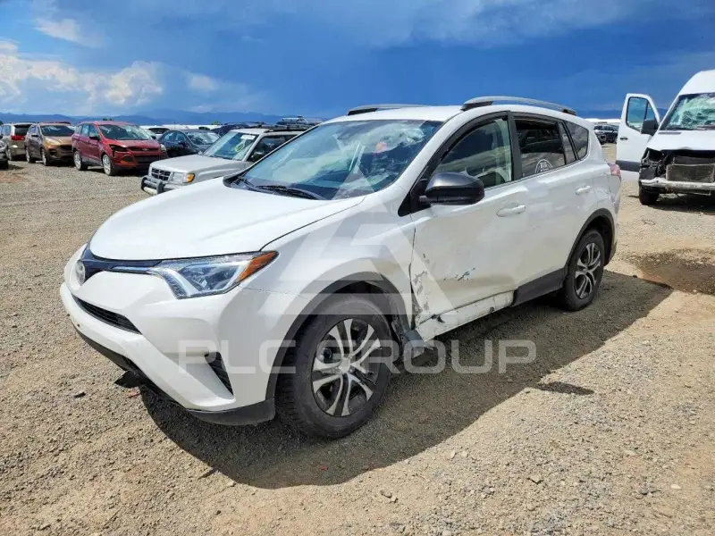 2017 Toyota RAV4 фото