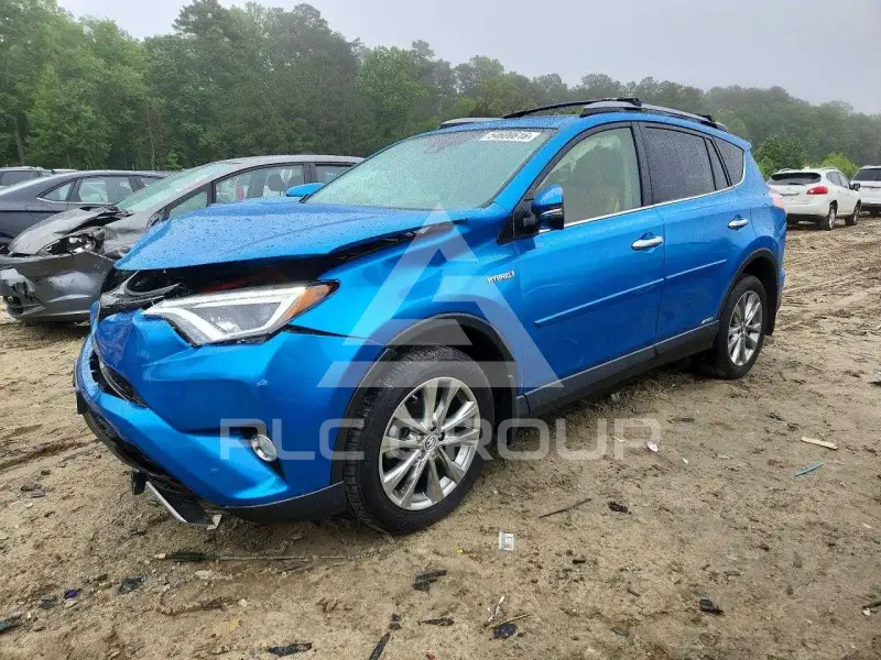 2017 Toyota RAV4 фото