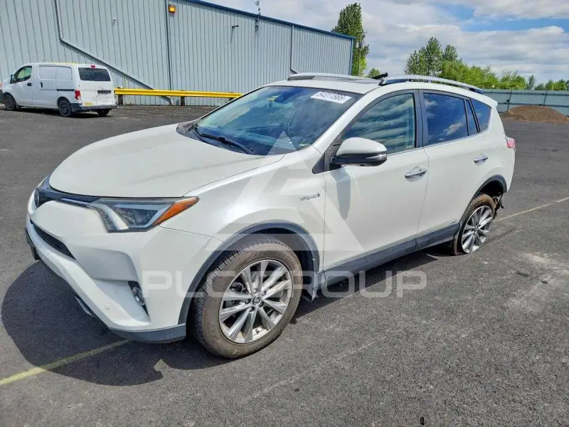 2017 Toyota RAV4 фото