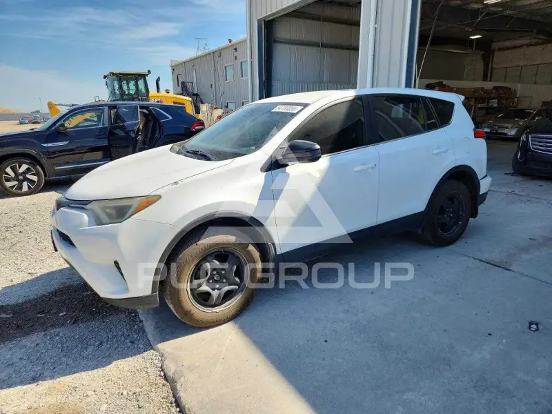 2017 Toyota RAV4 photo