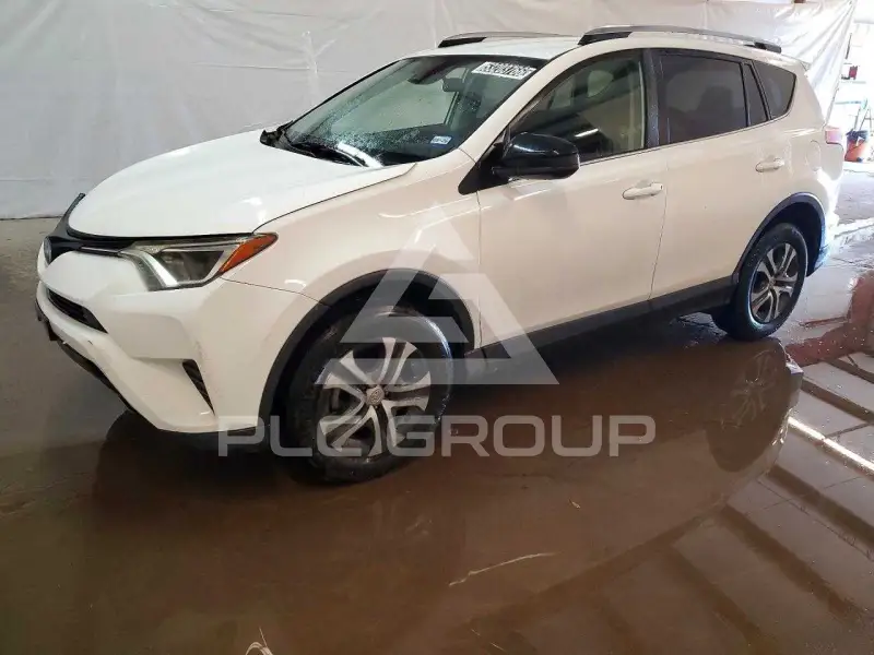 2017 Toyota RAV4 фото