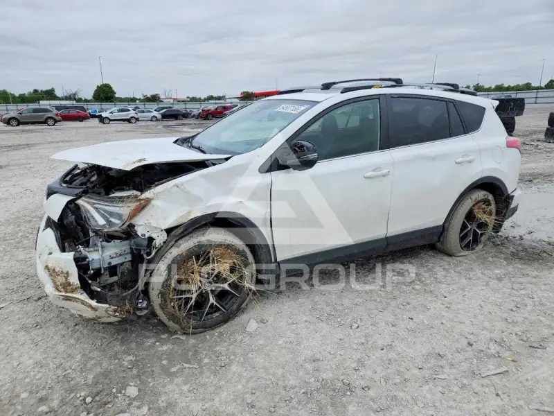 2017 Toyota RAV4 photo