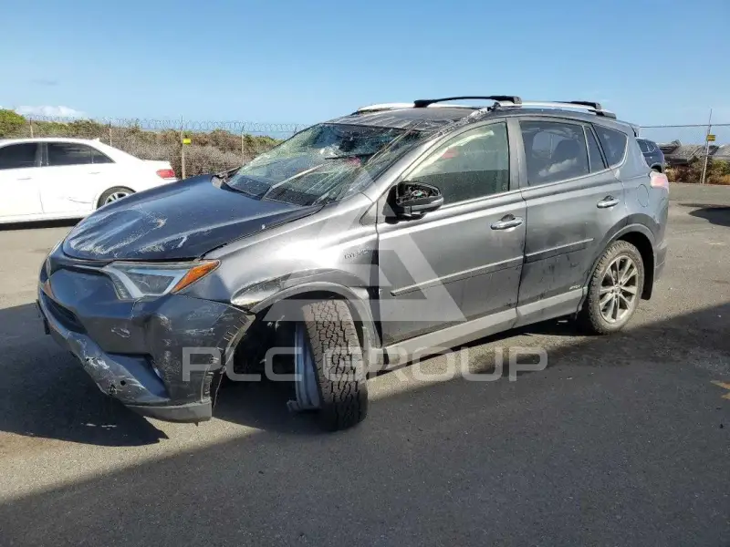 2017 Toyota RAV4 фото