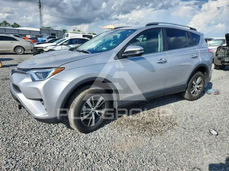 2017 Toyota RAV4 photo