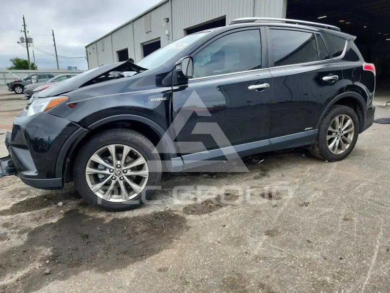 2017 Toyota RAV4 фото