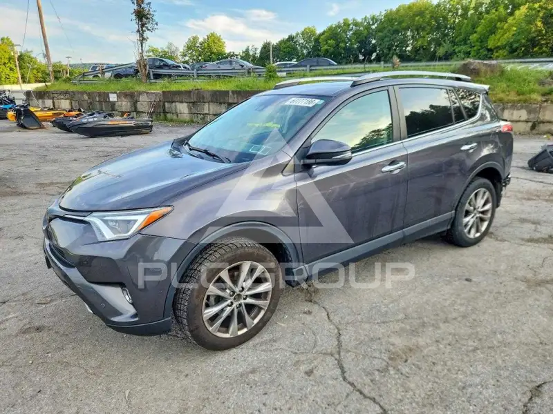 2017 Toyota RAV4 фото