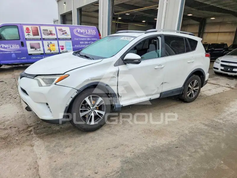 2017 Toyota RAV4 photo