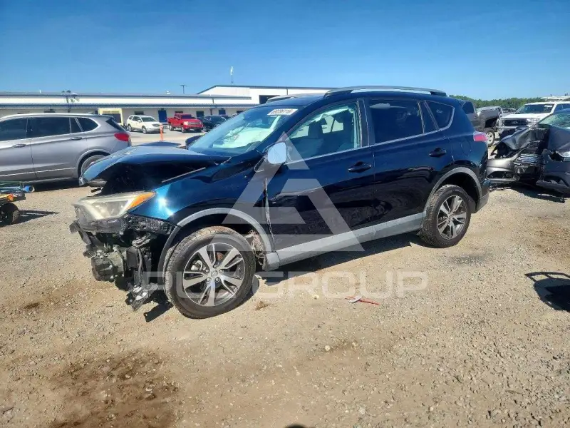 2017 Toyota RAV4 фото