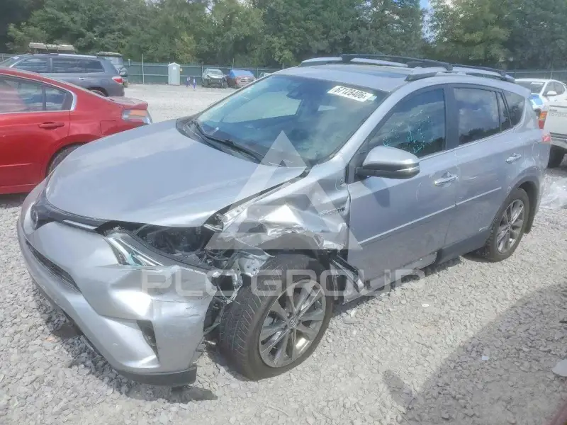 2017 Toyota RAV4 фото