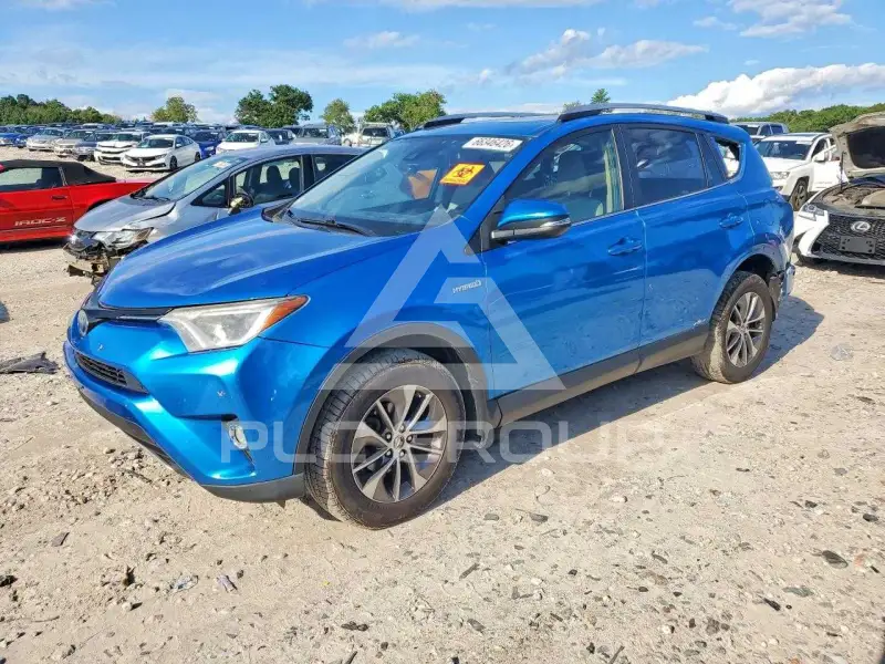 2017 Toyota RAV4 photo