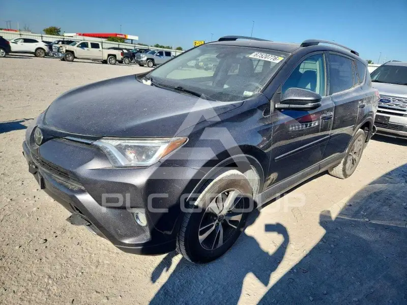 2017 Toyota RAV4 фото