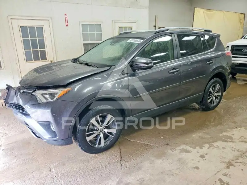 2017 Toyota RAV4 photo