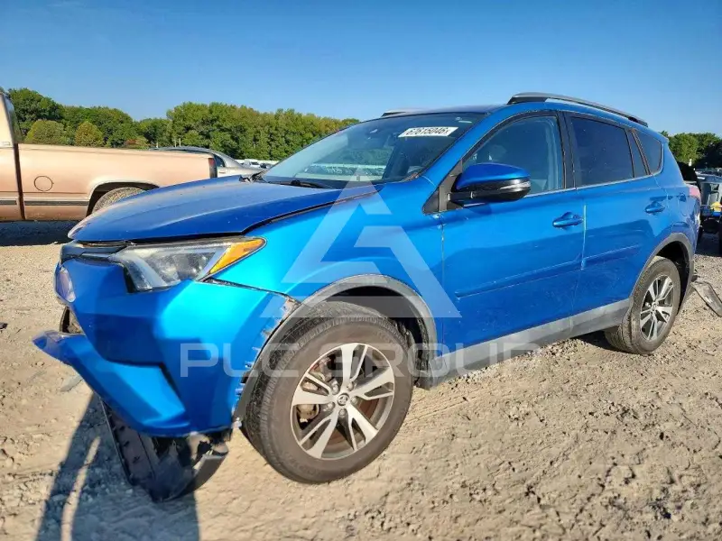 2017 Toyota RAV4 фото