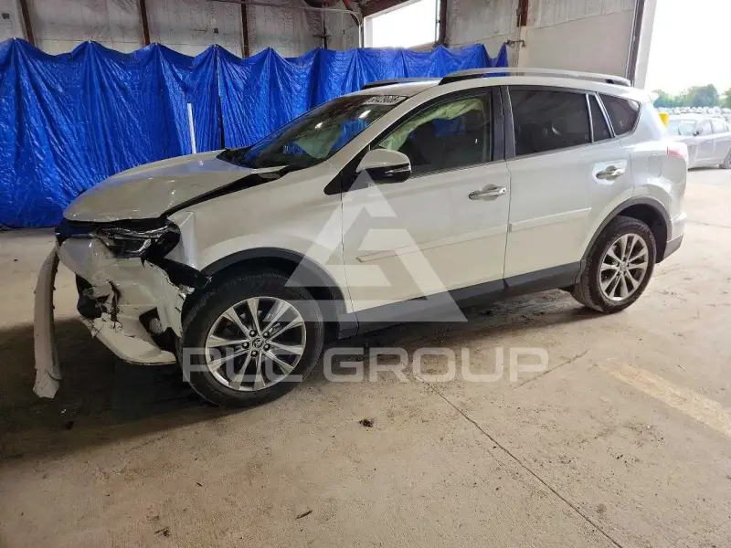 2017 Toyota RAV4 фото