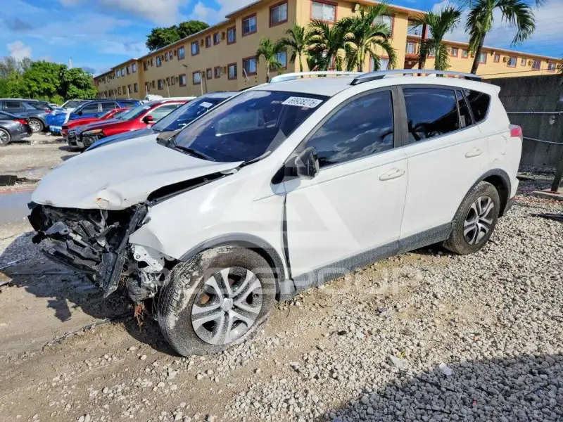 2017 Toyota RAV4 фото